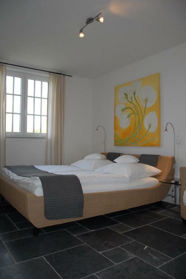 Landhotel Alte Toepferei Duisburg Exterior photo